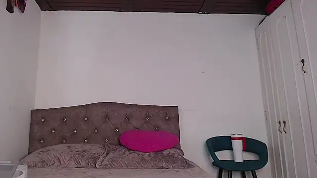 Alessandrabloom_ webcam