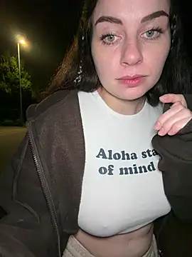 EllyNora webcam