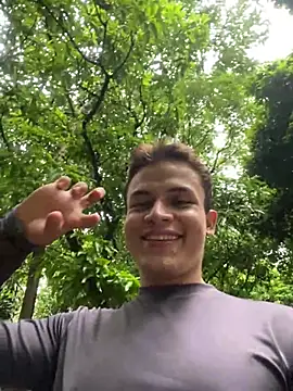 _Leo_Boy webcam
