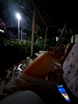 Efsunlugeceler live cam on StripChat