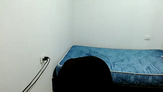 estefania224 webcam
