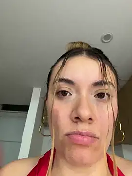 valery_mora live cam on StripChat