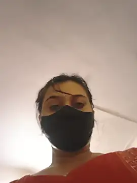 spasyQueen69 live cam on StripChat
