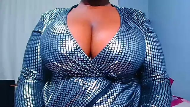 berniniblushx89 - BERNINIBLUSHX89's free webcam - UK Sex Cams