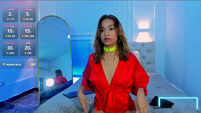 lola_red95