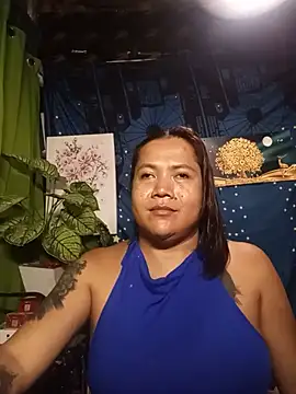 TabooSHOWgirl18 live cam on StripChat