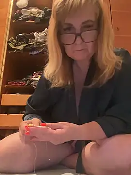 Irina2909@xh webcam