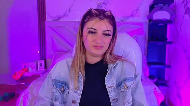 _aitana_001 live cam