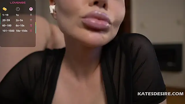 katesdesire live cam on StripChat