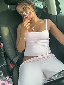 DominaLunaLusty live sex cam
