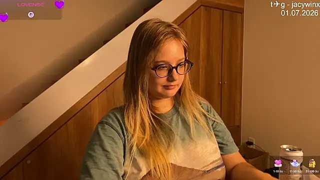 JacyWinslat live cam on StripChat