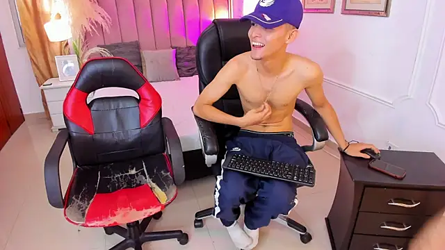 your_d0ll1 webcam