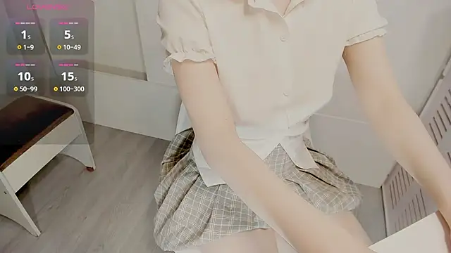mimi_babyyy live webcam show