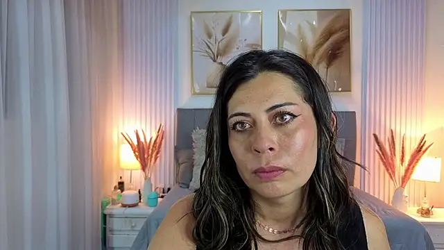 _lara1 webcam