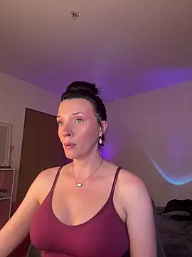 MaciiMayy webcam