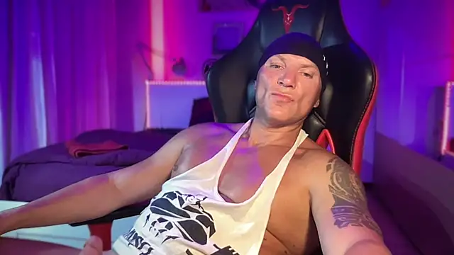 MattSteelX live cam on StripChat