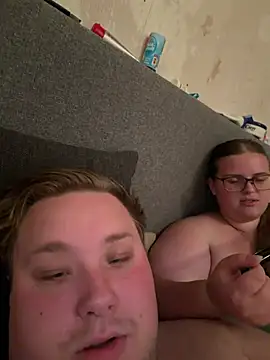 curvypaar2 (G young) - Bauch zeigen & 1Bild