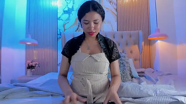 selenaflamemj live cam on StripChat