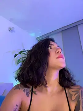sofydreammy (F young) - SHOW WITH OIL