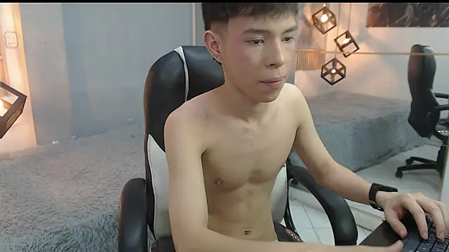 ash_ka (M twink) - naked