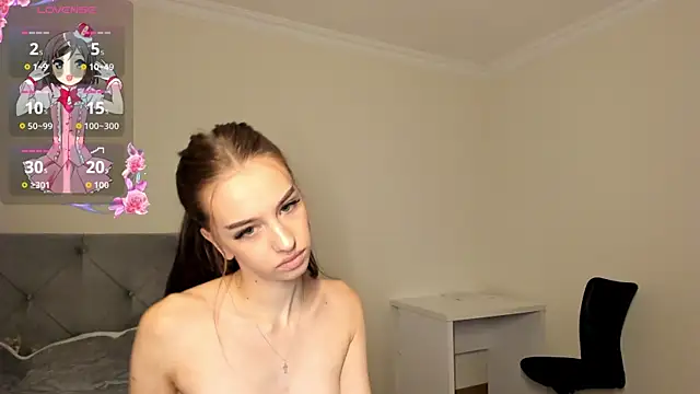 BellaStarr_ webcam