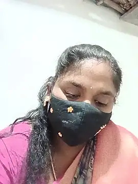 Tamil-Nandhini webcam