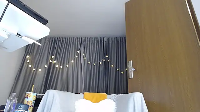 Babe_Licious live webcam show