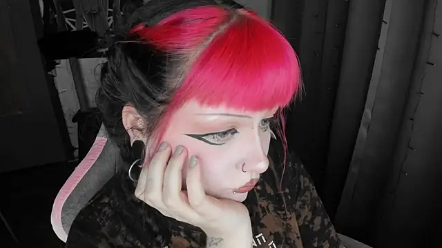 t0riayun0 live webcam show