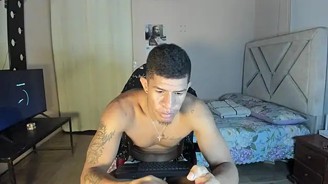 Toptony22 webcam