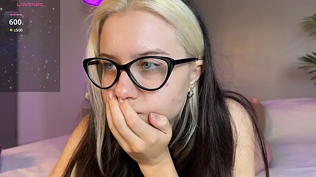 _blowjob_queen live cam on StripChat
