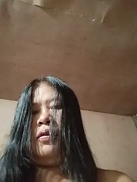 lovelywoman43 - Lovelywoman43's free webcam - UK Sex Cams