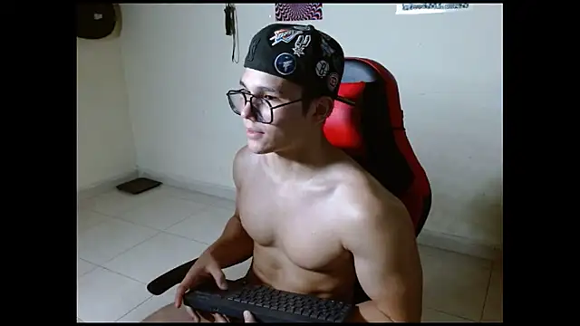 asmodeus-big (M twink) - masturbation for 10 minutes
