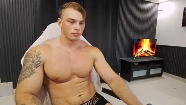 YourHotGreg webcam
