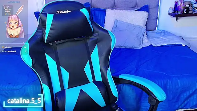 Kata_Bigboobs webcam
