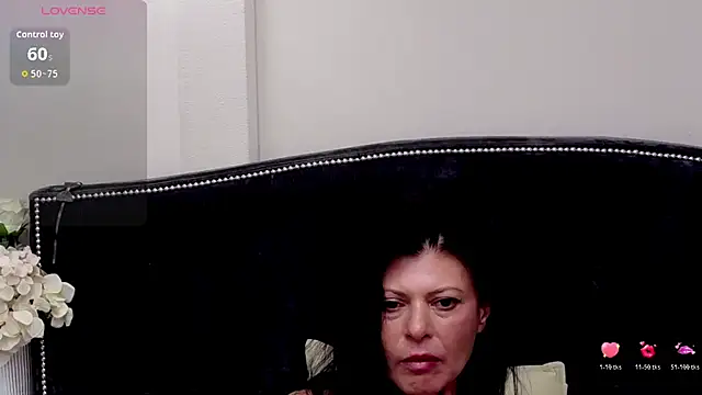 rosalienorman (F milf) - Make my day