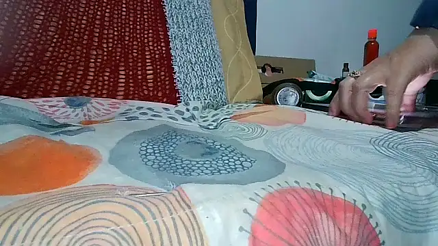 Elizabeth68 live webcam show