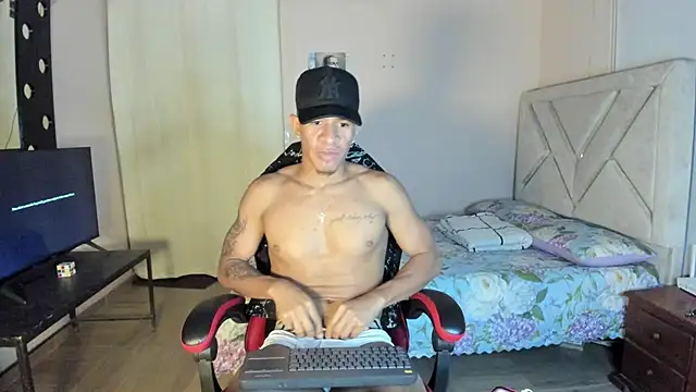 toptony22 (M young) - First round of milk :wanker: