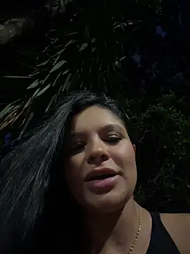 Elara_Luxe live webcam show