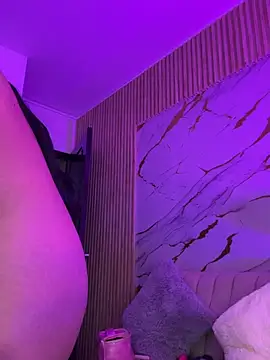 Naho_19 live webcam show