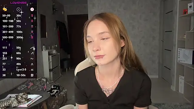 LeyaVoss live webcam show