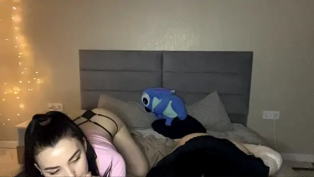 Mavietvee live webcam show