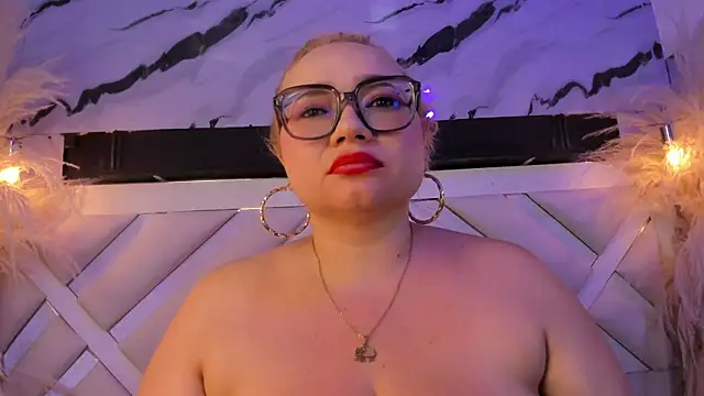 amber-miller1 (F milf) - control x 2 min + 2 fingers in the pussy
