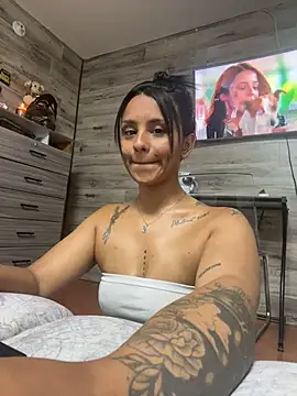 J_loren webcam