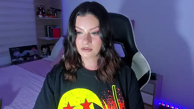 OphelianaRose33 webcam