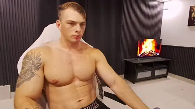 YourHotGreg webcam
