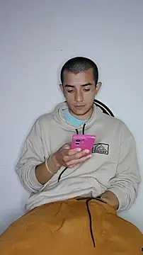 Thick_Cock live cam on StripChat