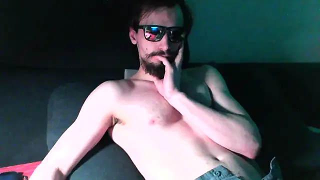 KaelNox live cam on StripChat
