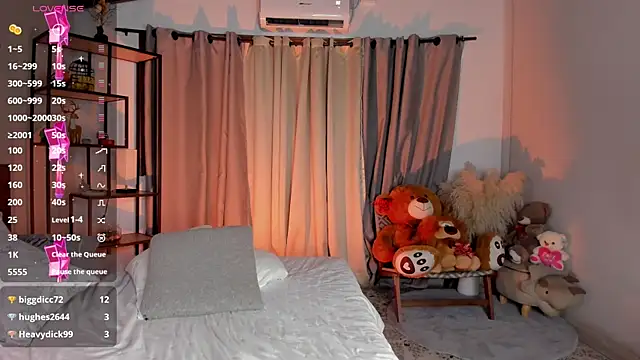 amber_maxwell webcam