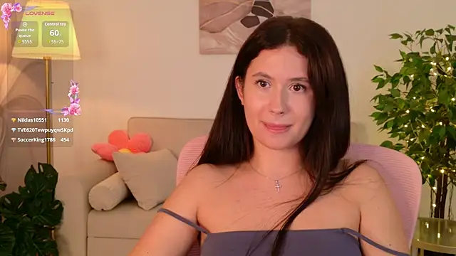 milaleoneli live cam on StripChat