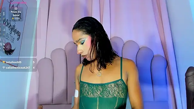 NicoleMadrird webcam